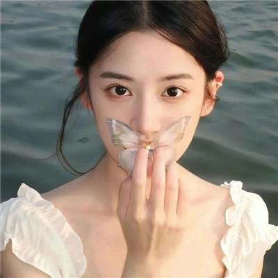 翩然而至
