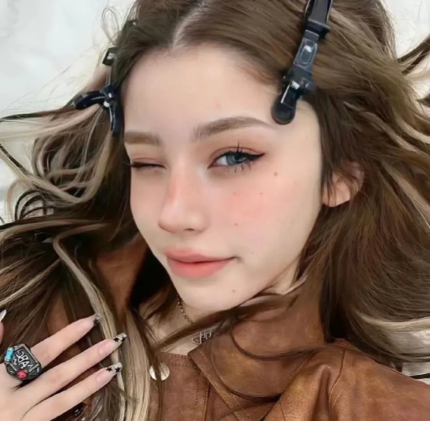 绑架猫王